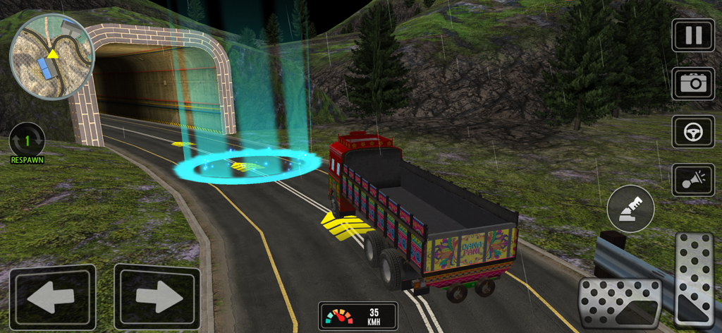 Truck Simulator: Truck Games - Un camión decorado y colorido conduciendo hacia un túnel en un simulador de camiones de montaña.