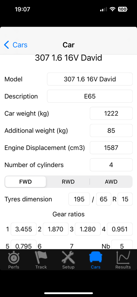 PerfectPower app car configuration screen showing vehicle weight engine displacement and gear ratio inputs