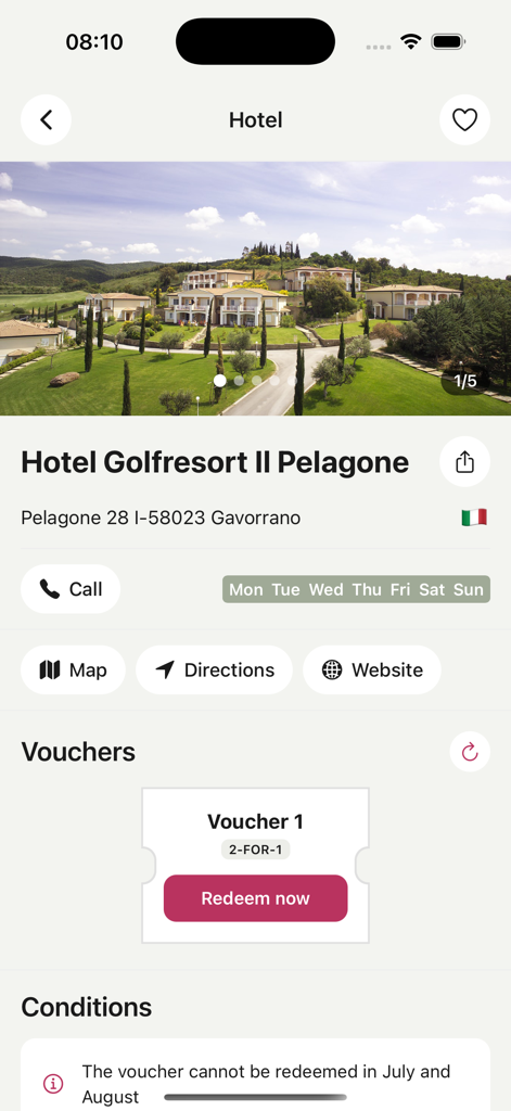 FAIRWAY 2 HOTEL - Captura de tela do aplicativo Fairway 2 Hotel mostrando um voucher 2 por 1 para um resort de golfe italiano com detalhes de reserva e opções de resgate.