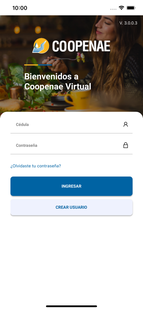 Pantalla de inicio de sesión de la aplicación bancaria móvil Coopenae RL con campos para identificación y contraseña.