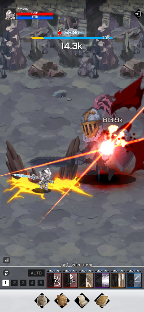 F Class Adventurer: AFK RPG - ピクセルアートゲーム「Fクラス冒険者」で、騎士キャラクターが巨大な鎧を着たボスを攻撃している