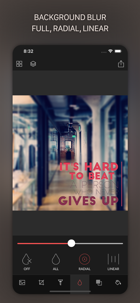 TypiMage-App-Oberfläche demonstriert Hintergrundunschärfe-Funktionen für ein typografisches Zitat-Poster.