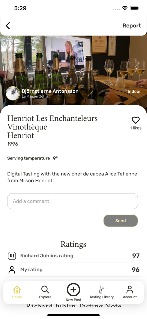 Una pantalla detallada de reseña de champán en la aplicación Champagne Club que muestra calificaciones y notas de cata para una añada de 1996 de Henriot.