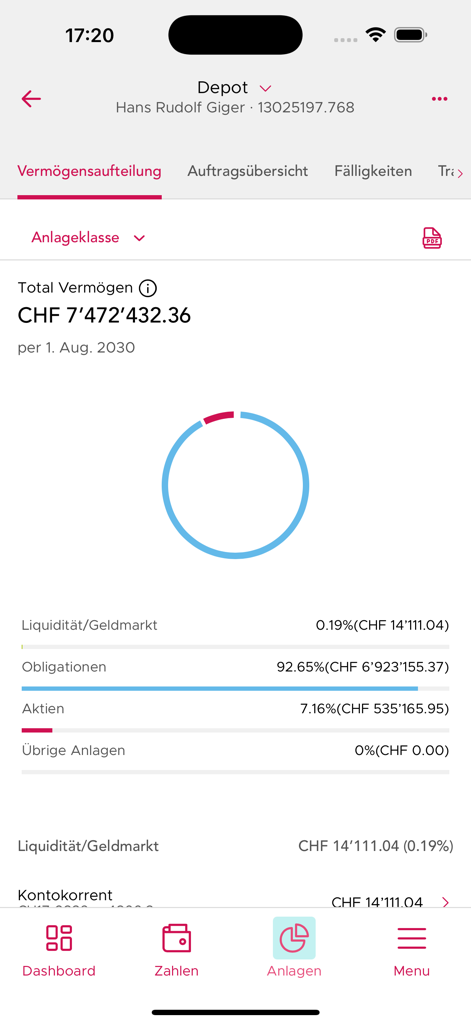 Tela do aplicativo móvel ABS Banking mostrando ativos totais e um detalhamento do portfólio de investimentos com um gráfico de pizza