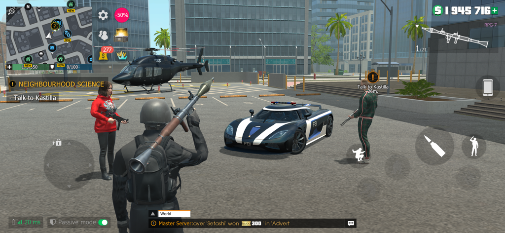 Grand Criminal Online: Heists - Personajes con armas pesadas junto a un coche deportivo de lujo y un helicóptero en un mundo abierto urbano