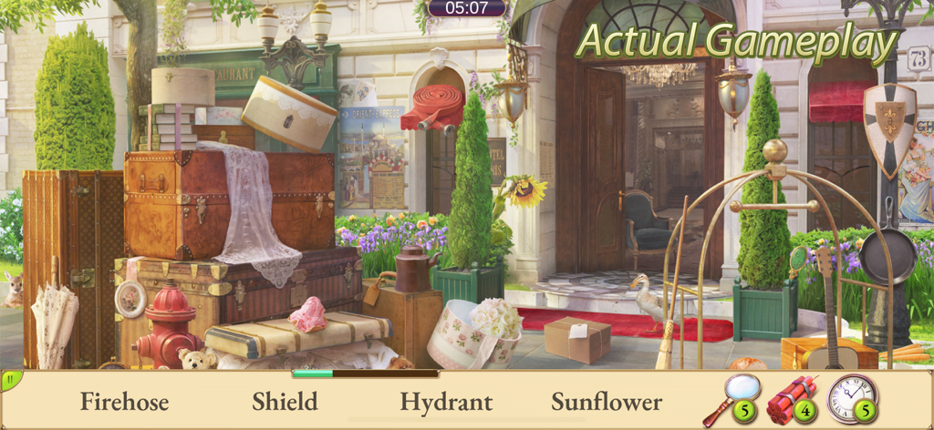 Captura de pantalla del juego Secretos de París que muestra una escena de objetos ocultos ambientada en la entrada de un hotel parisino con equipaje y decoraciones florales.