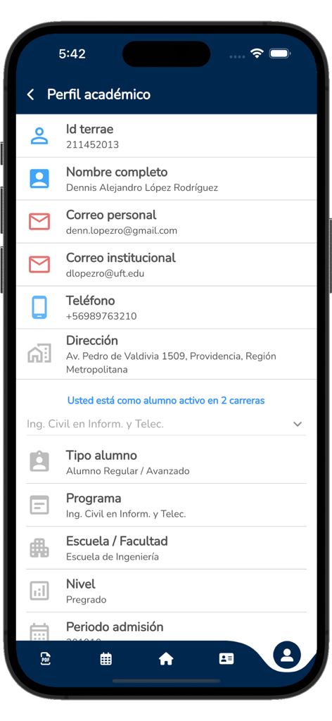 Mi Finis - Academic profile screen of the Mi Finis app showing student information and enrollment details.