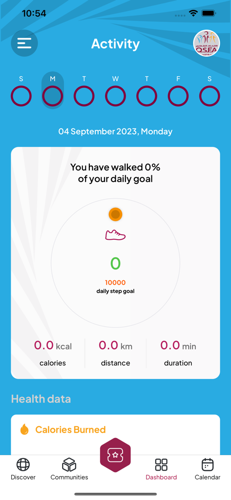 QSFA - QSFAアプリのアクティビティダッシュボード。毎日の歩数の進捗状況と健康データが表示されます。
