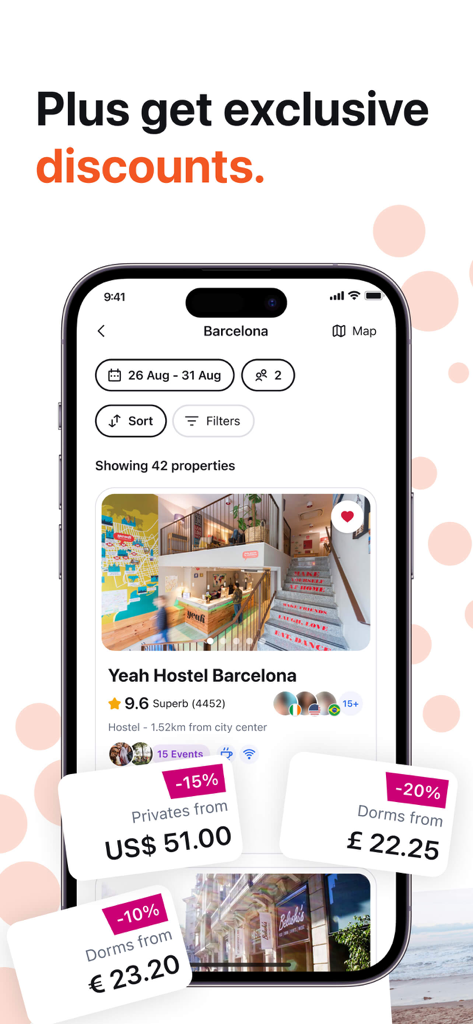 Hostelworld: Hostel Travel App - バルセロナのホステル向け個室とドミトリールームの限定割引が表示されたHostelworldアプリのスクリーンショット。