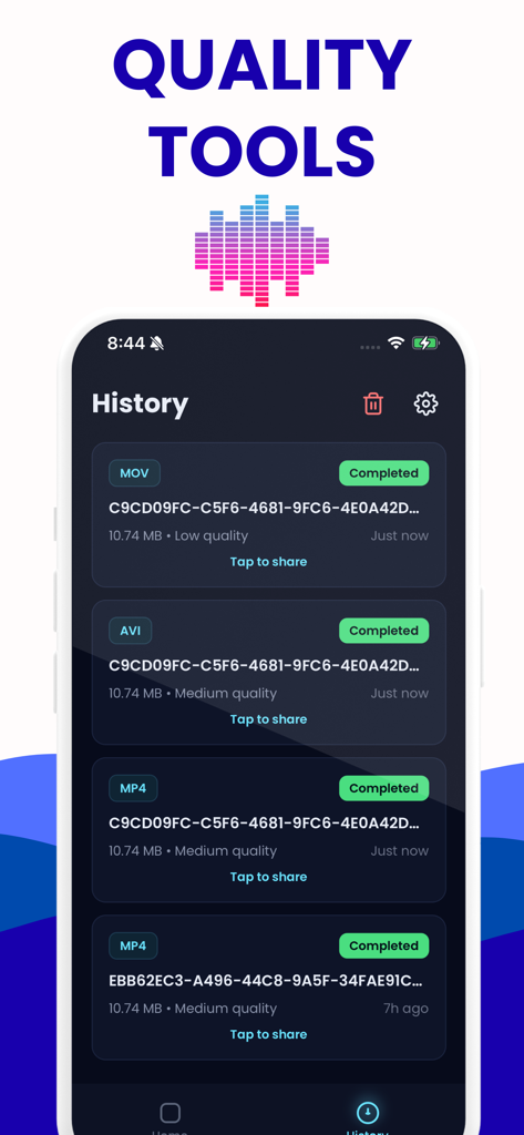 MOV to MP4 Video Converterアプリの履歴画面。完了したファイル変換のリストが表示されています