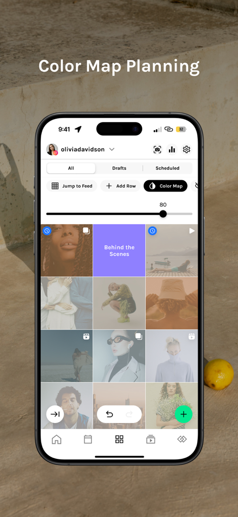 Pantalla de la aplicación UNUM mostrando la herramienta de planificación de mapa de color para la vista previa del feed de redes sociales