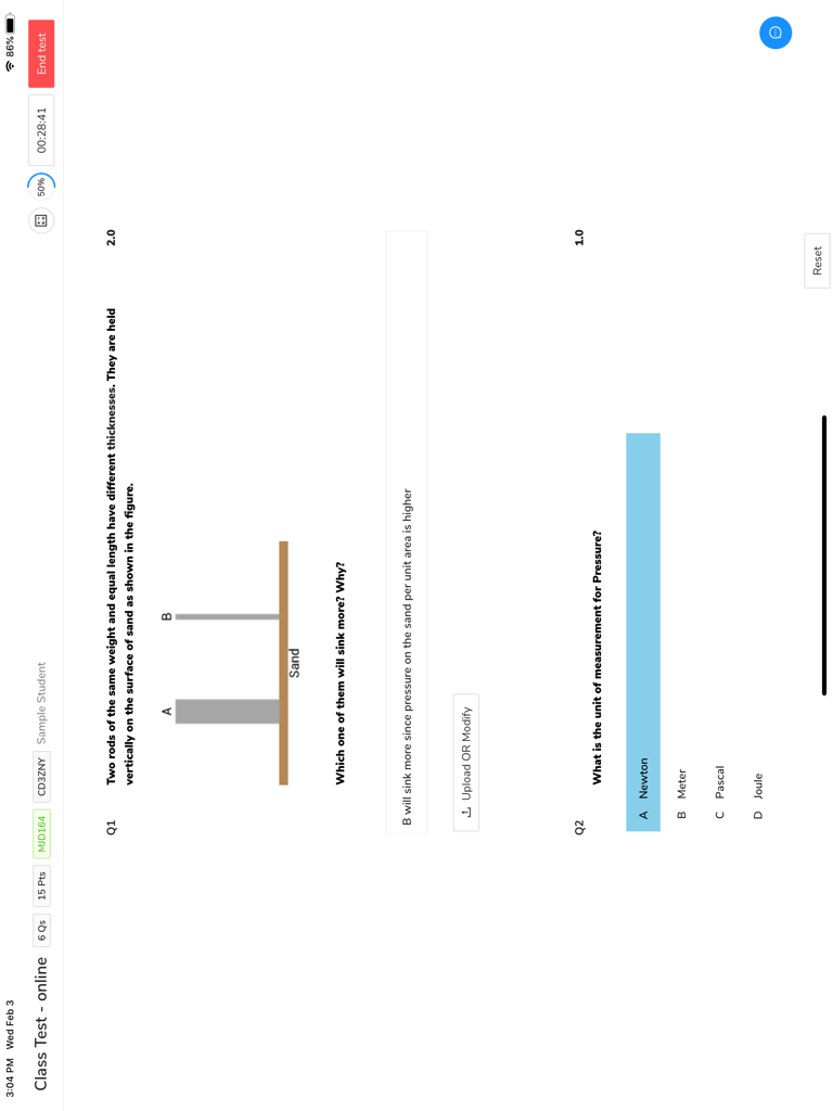 AssessPrep 학생 인터페이스 (iPad에서 물리학 문제 및 다이어그램이 포함된 과학 시험 표시)