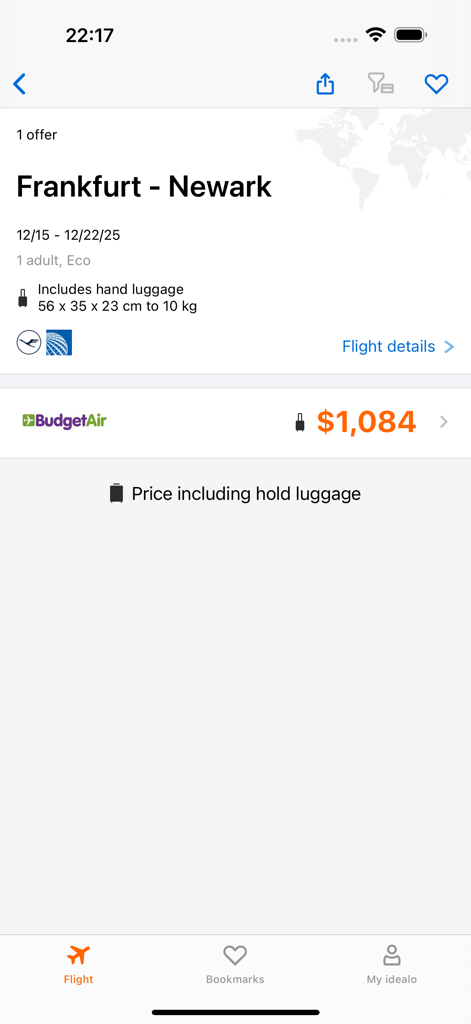 idealo flights: cheap tickets - Search result in the idealo flights app showing a flight offer from Frankfurt to Newark including baggage information and price