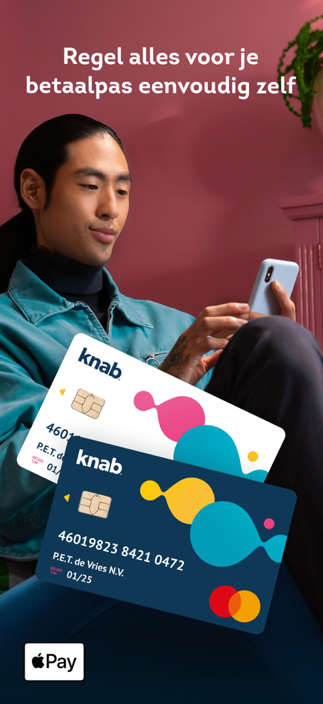 Knab Bankieren - A person using a smartphone to manage Knab debit cards with Apple Pay integration