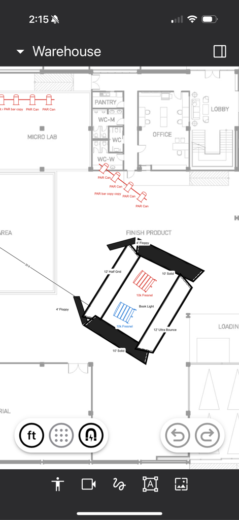 Scenario mobile - Scenario mobile app interface showing a lighting plot on a warehouse floor plan