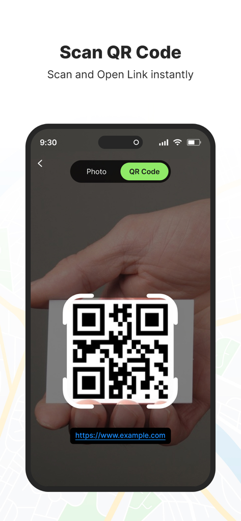 GPS Map Camera – GeoTag - QRコードスキャン機能を示すスマートフォン画面で、リンクを即座に開く