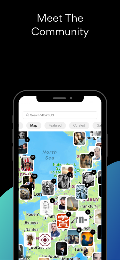 Ein Smartphone-Bildschirm, der die Community-Kartenfunktion der Viewbug-App mit Profilbildern von Fotografen auf einer Karte von Europa anzeigt.