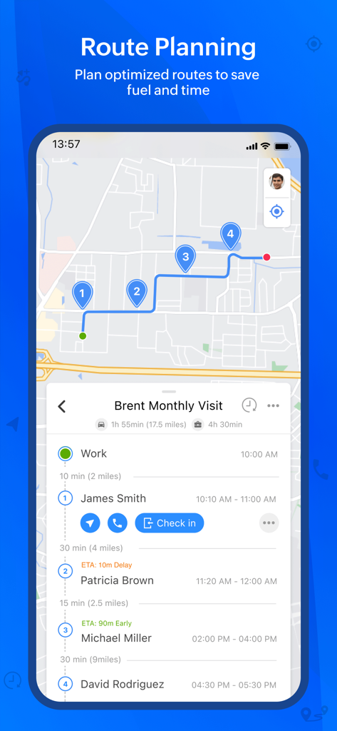 地図上の最適化されたルート計画と顧客訪問の毎日の旅程を示すRouteIQ for Zoho CRMのインターフェイス
