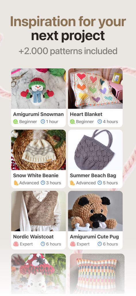 Knitta: Crochet Journal - Interfaz de la app Knitta mostrando una variedad de patrones de crochet y tejido con niveles de dificultad y tiempos estimados de finalización