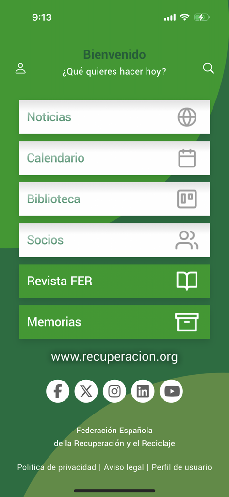 Pantalla del menú principal de la aplicación móvil FER Recuperacion y Reciclaje con opciones de Noticias, Calendario, Biblioteca y Socios.