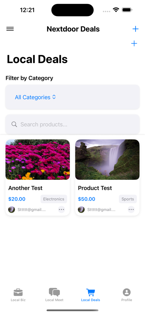 Interfaccia dell'app Nextdoor Deals che mostra un mercato locale per comprare e vendere oggetti