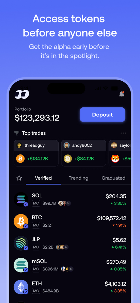 fomo - never miss out - Dashboard do aplicativo fomo exibindo o saldo do portfólio de criptomoedas e leaderboards de social trading