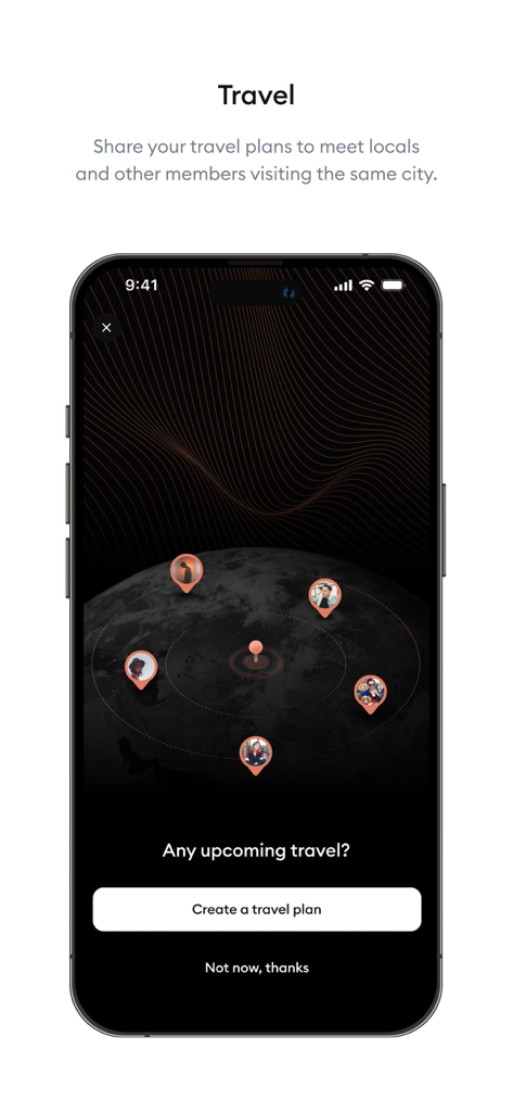 Raya - La pantalla de la función de viajes de la app Raya mostrando un globo terráqueo con pines de perfiles de miembros y un botón para crear un plan de viaje.