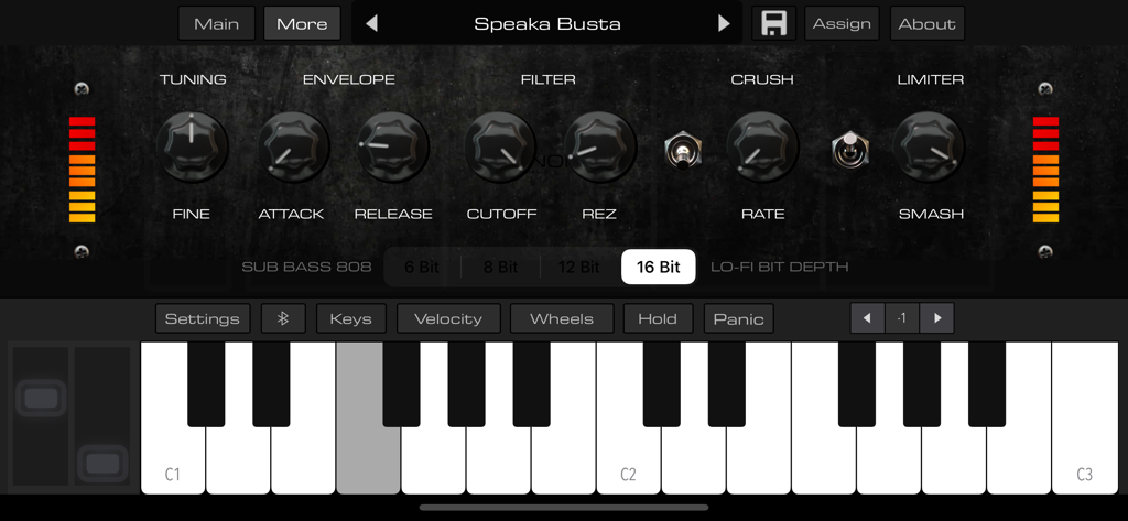 Interfaz de la app LE01 Bass 808 Synth con perillas de modelado de sonido y un teclado de piano virtual