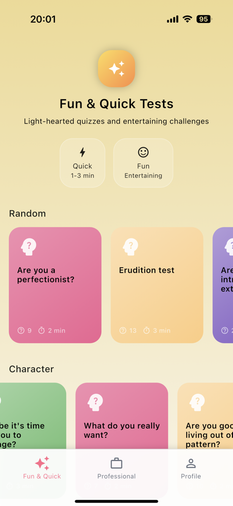 PsyPathia: Enneagram & MBTI - PsyPathia 앱의 인터페이스는 완벽주의 및 학구열 테스트와 같은 다양한 빠른 성격 및 캐릭터 퀴즈를 보여줍니다.