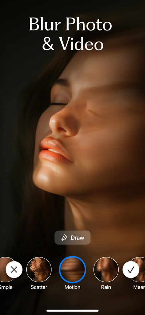 Interfaccia dell'app Zebra che mostra un effetto di sfocatura movimento sul viso di una donna con opzioni di filtro come scatter e pioggia