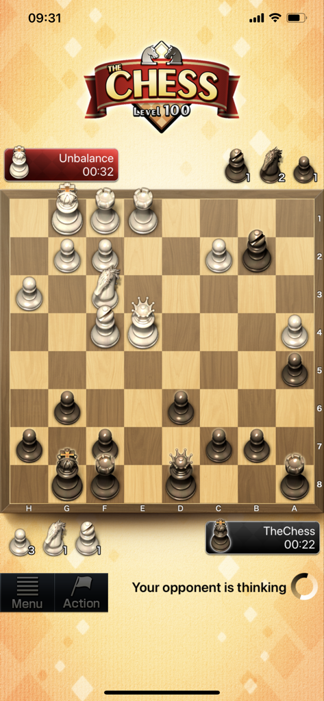 Écran de jeu de The Chess Lv.100 montrant une partie en cours sur un échiquier en bois