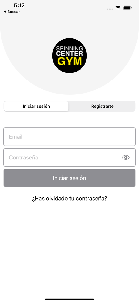 Spinning Center Gym - Login screen for the Spinning Center Gym app showing email and password fields in Spanish