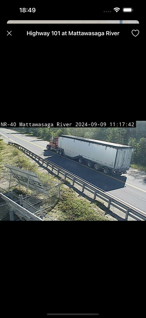Real-time traffic camera feed showing Highway 101 at Mattawasaga River