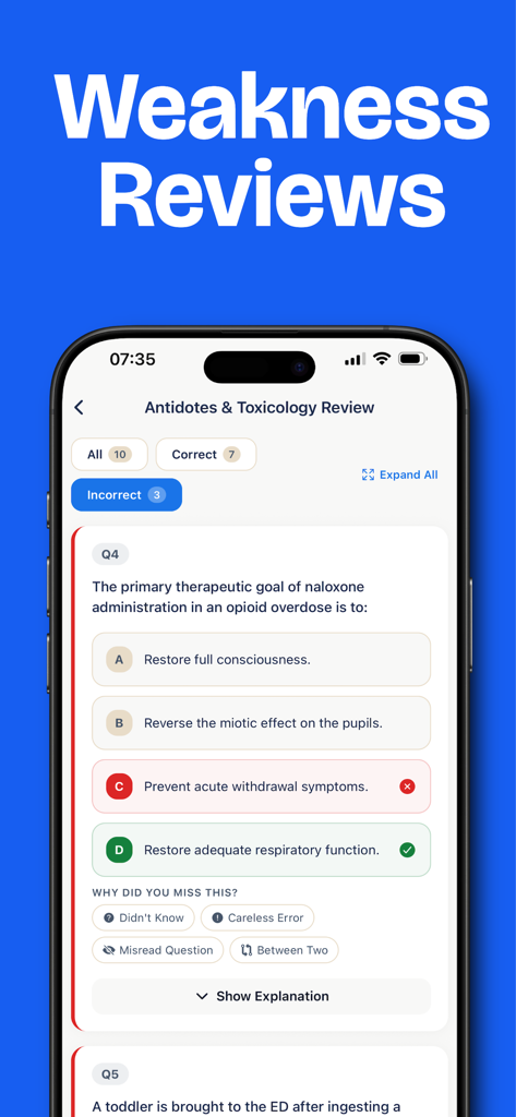 Simple Nursing NCLEX Exam Prep - Schermata di revisione dei punti deboli dell'app di preparazione all'esame NCLEX di Simple Nursing che mostra una domanda di pratica di farmacologia con feedback sulle risposte corrette e incorrette.