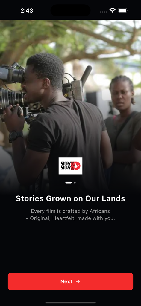 Story Story App - Pantalla de introducción de Story Story App con un equipo de filmación y texto sobre historias africanas