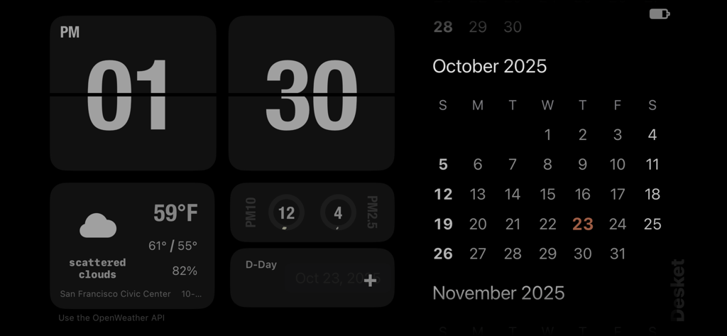 Desket -Weather Calendar Clock - Desket App-Dashboard mit einer digitalen Flip Clock, Wetterinformationen, Luftqualitätsmetriken und einem Monatskalender im Dark Mode