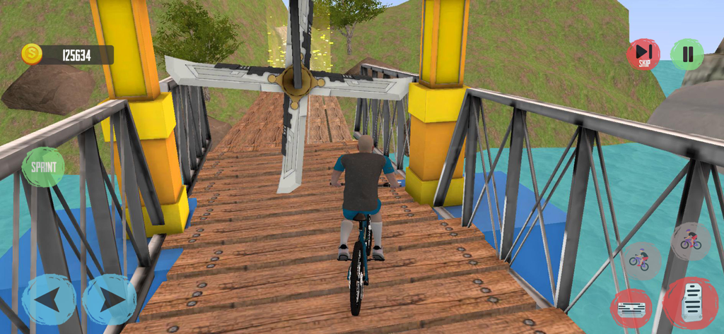 Fearless BMX Bicycle Simulator - Ein Radfahrer navigiert in Fearless BMX Bicycle Simulator über eine Holzbrücke mit einem großen rotierenden Klingenhindernis.