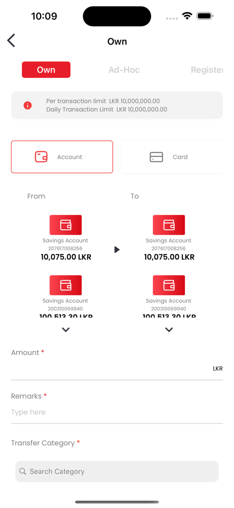Oberfläche der Pan Asia Bank App zur Überweisung von Geldern zwischen persönlichen Konten