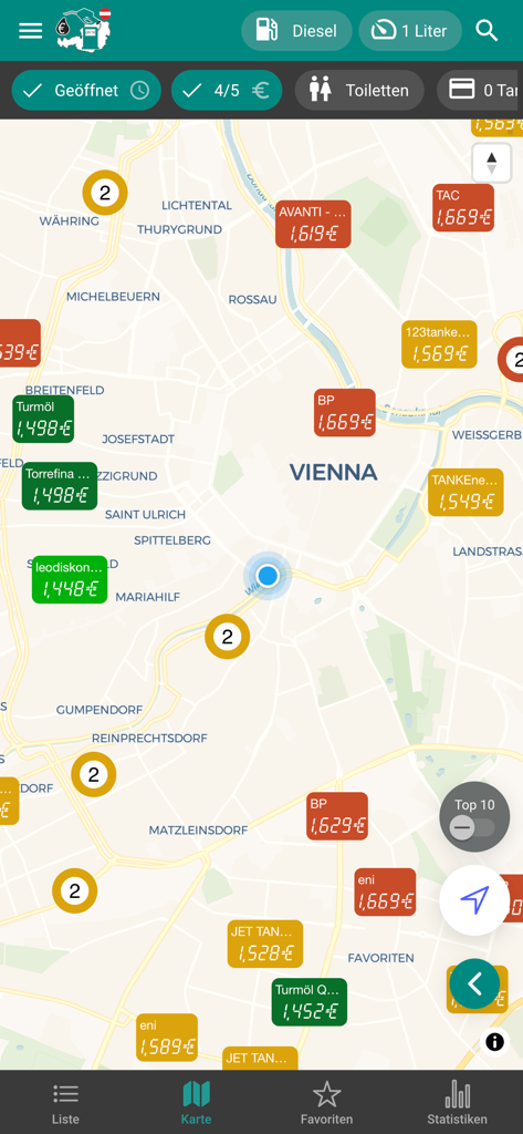 Un mapa de Viena en la aplicación Precios de Combustible Austria que muestra precios de gasolina en tiempo real en diferentes estaciones con marcadores codificados por colores.