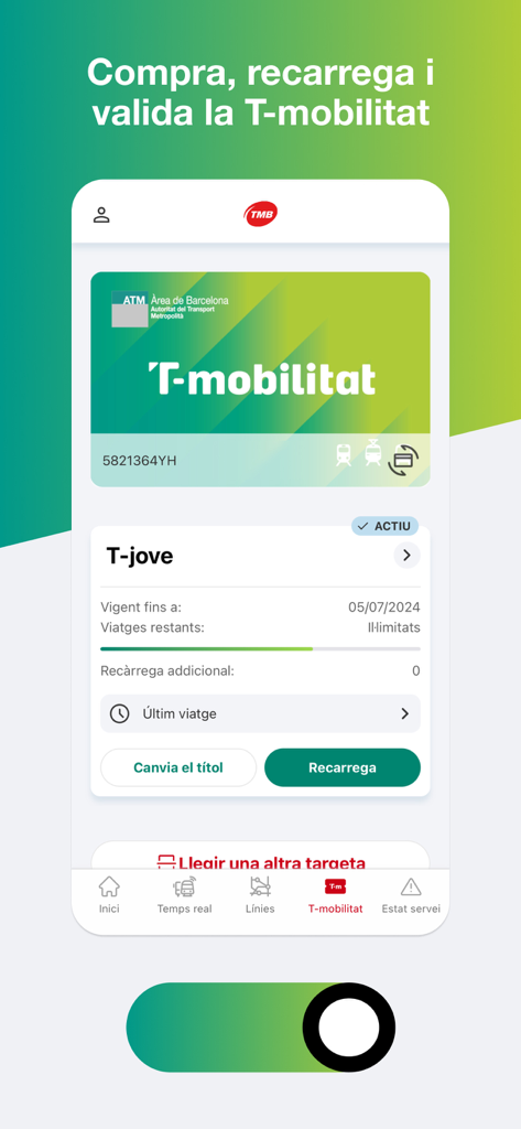 Interfaz de la aplicación móvil TMB que muestra una tarjeta T-mobilitat digital para el transporte público de Barcelona