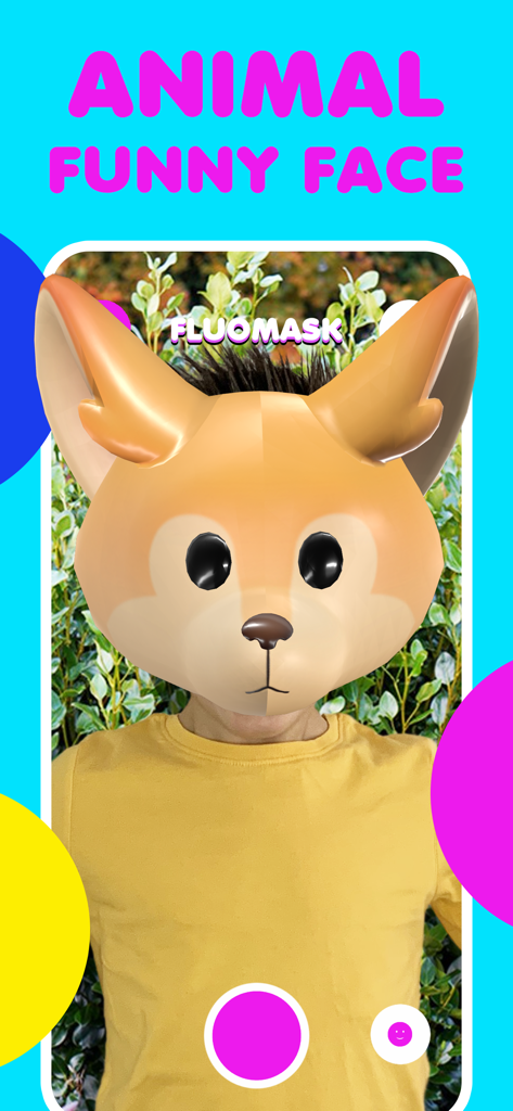 Face filter kids game FluoMask - A child wearing a 3D animal face filter in the FluoMask mobile app