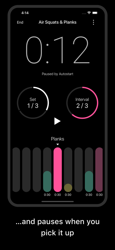 Pacer Fitness - Interval Timer - Interface do aplicativo Pacer Fitness mostrando um timer de intervalos para agachamentos e pranchas com o recurso de autostart pausado