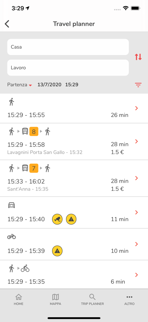 Pantalla del planificador de viajes de la aplicación IF Infomobilità Firenze mostrando múltiples opciones de transporte para una ruta