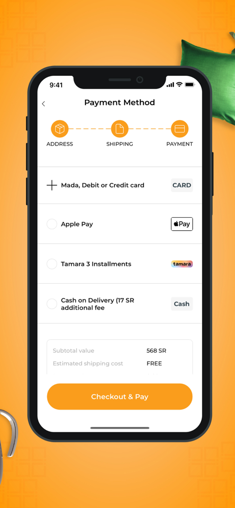 Payment method selection screen in the Nice Stores app showing various options including Apple Pay and installments