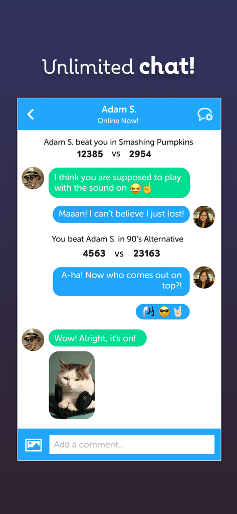SongPop Classic - Music Trivia - Captura de pantalla de la aplicación SongPop Classic que muestra la función de chat ilimitado donde los jugadores pueden enviarse mensajes sobre sus puntuaciones de trivia musical y compartir imágenes
