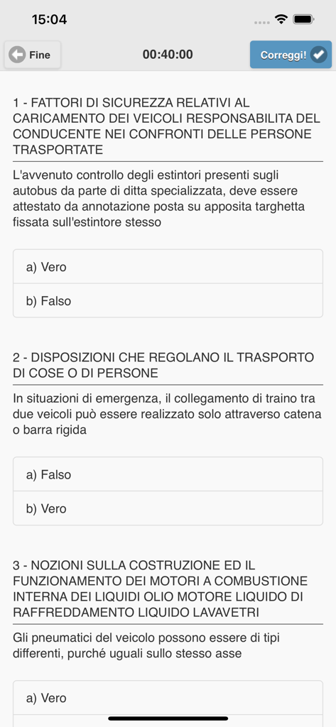 Schermata di simulazione d'esame teorico con domande a scelta multipla e un timer per la patente C-CE