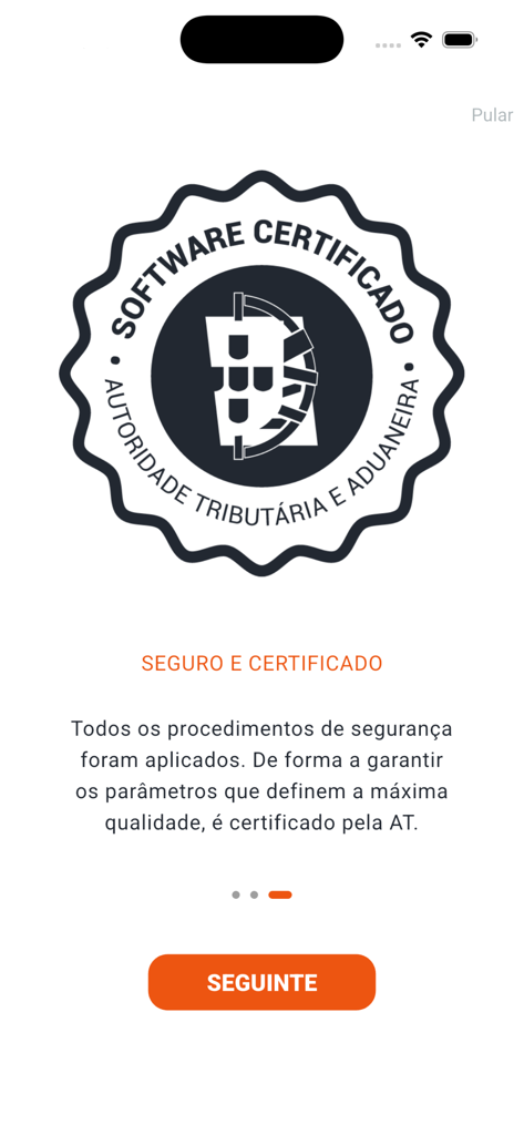 Pantalla de incorporación de WeoInvoice que muestra un sello de software certificado de la autoridad fiscal portuguesa para facturación segura.