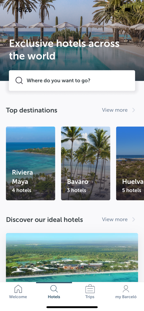 Der Startbildschirm der Barcelo Hotel Group App mit einer Suchleiste und Top-Reisezielen wie Riviera Maya und Bavaro.