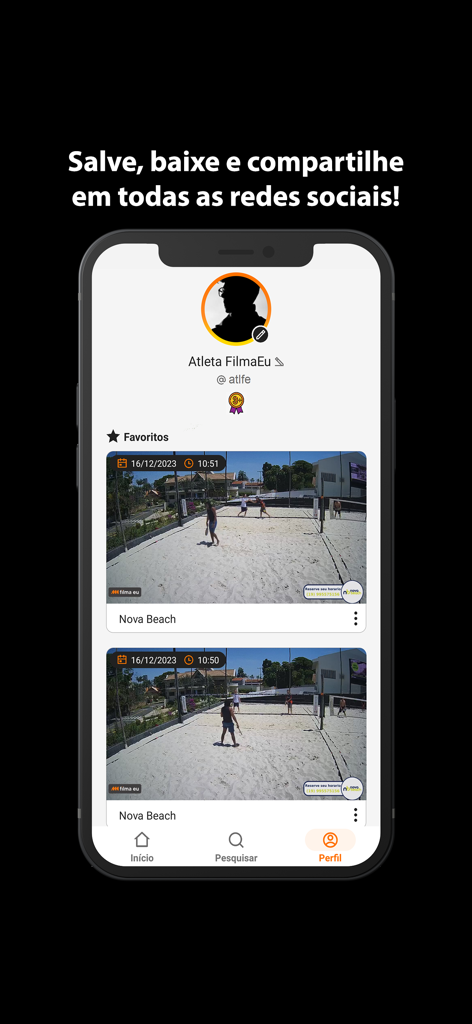 User profile in the Filma Eu app displaying saved sports video highlights on a beach court.