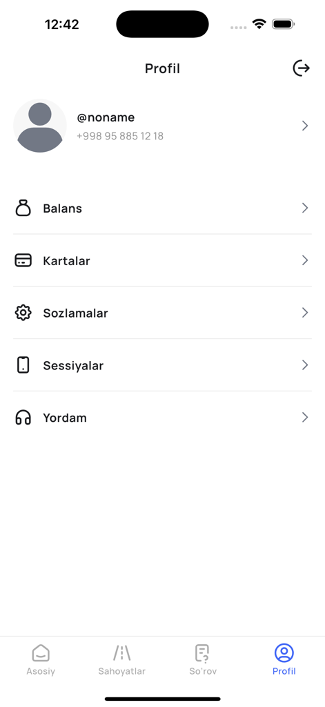 Rentaレンタカーアプリのユーザープロフィール画面。アカウント設定とナビゲーションメニューが表示されています。
